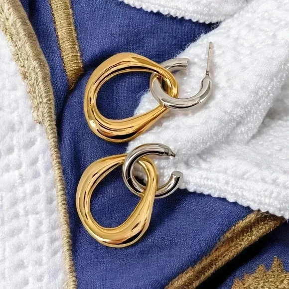 🆕️Versatile 2-in-1 Two-Tone 18K Gold Plated Stainless Steel Dainty Earrings ✨ - Picture 11 of 15